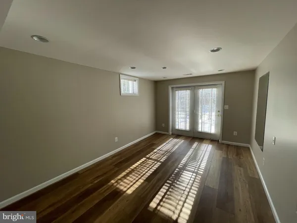 $4,850 | 21330 Meadow Field Court, Broadlands, VA 20148