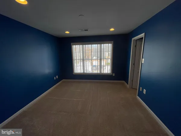 $4,850 | 21330 Meadow Field Court, Broadlands, VA 20148