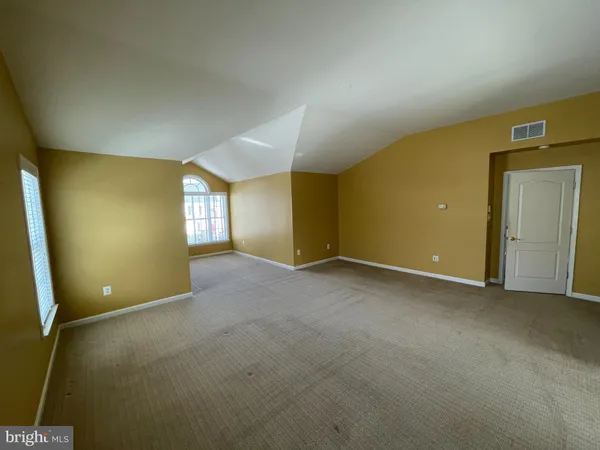 $4,850 | 21330 Meadow Field Court, Broadlands, VA 20148