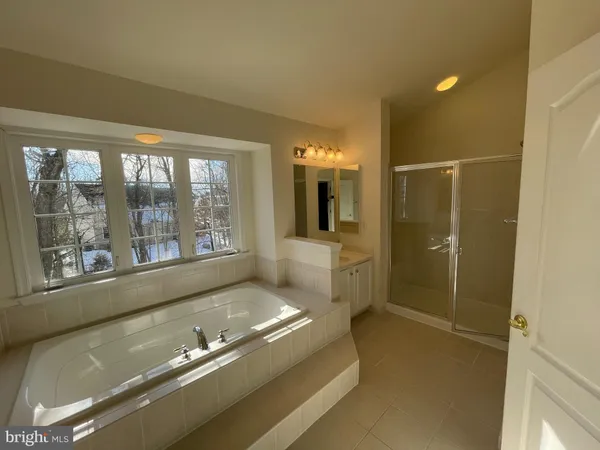 $4,850 | 21330 Meadow Field Court, Broadlands, VA 20148