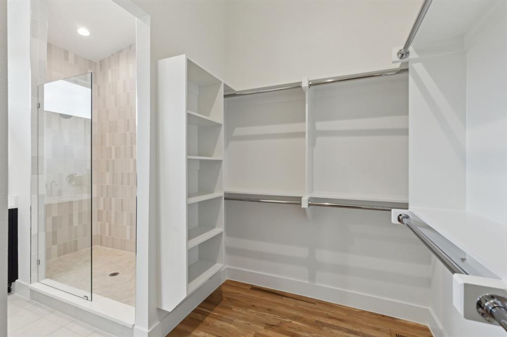 2142 Lovedale Avenue, Unit 104 Dallas, TX 75235 - Photo 24 of 29 a view of an empty walk in closet