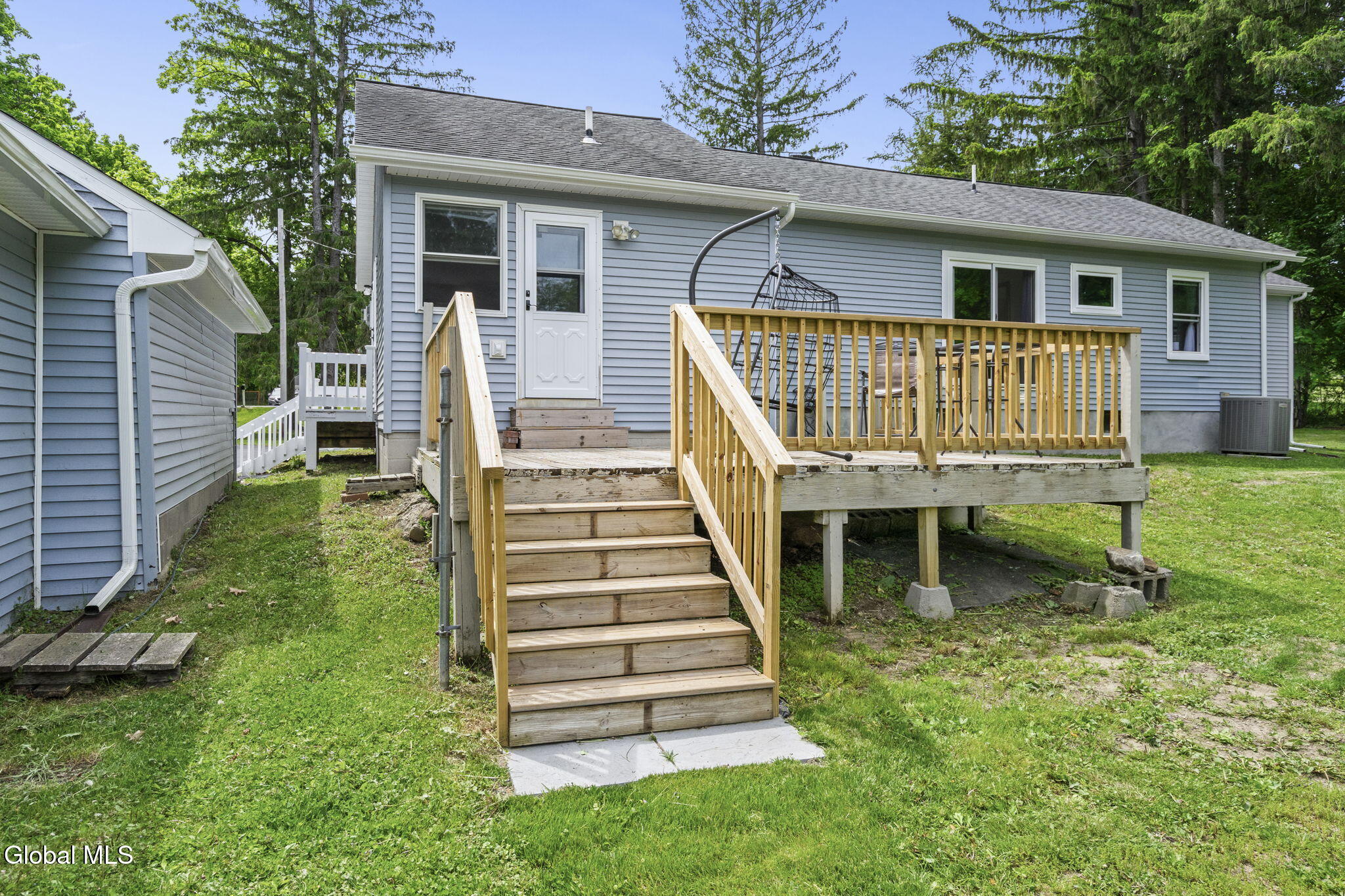 42 Midline Road Ballston, NY 12019 - Photo 9 of 44 11-web-or-mls-42-midline-rd