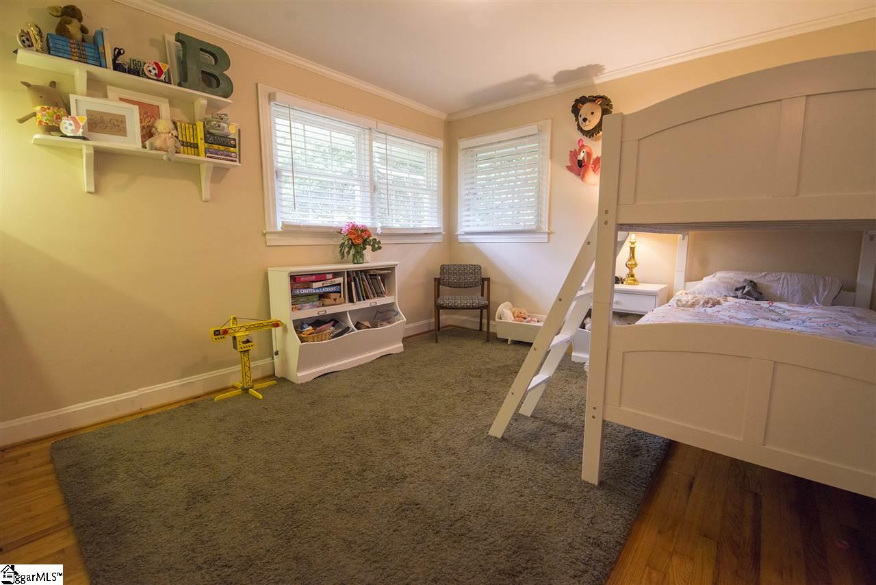 11 Hermitage Road Greenville, SC 29615 - Photo 13 of 19 Gallery Image 13