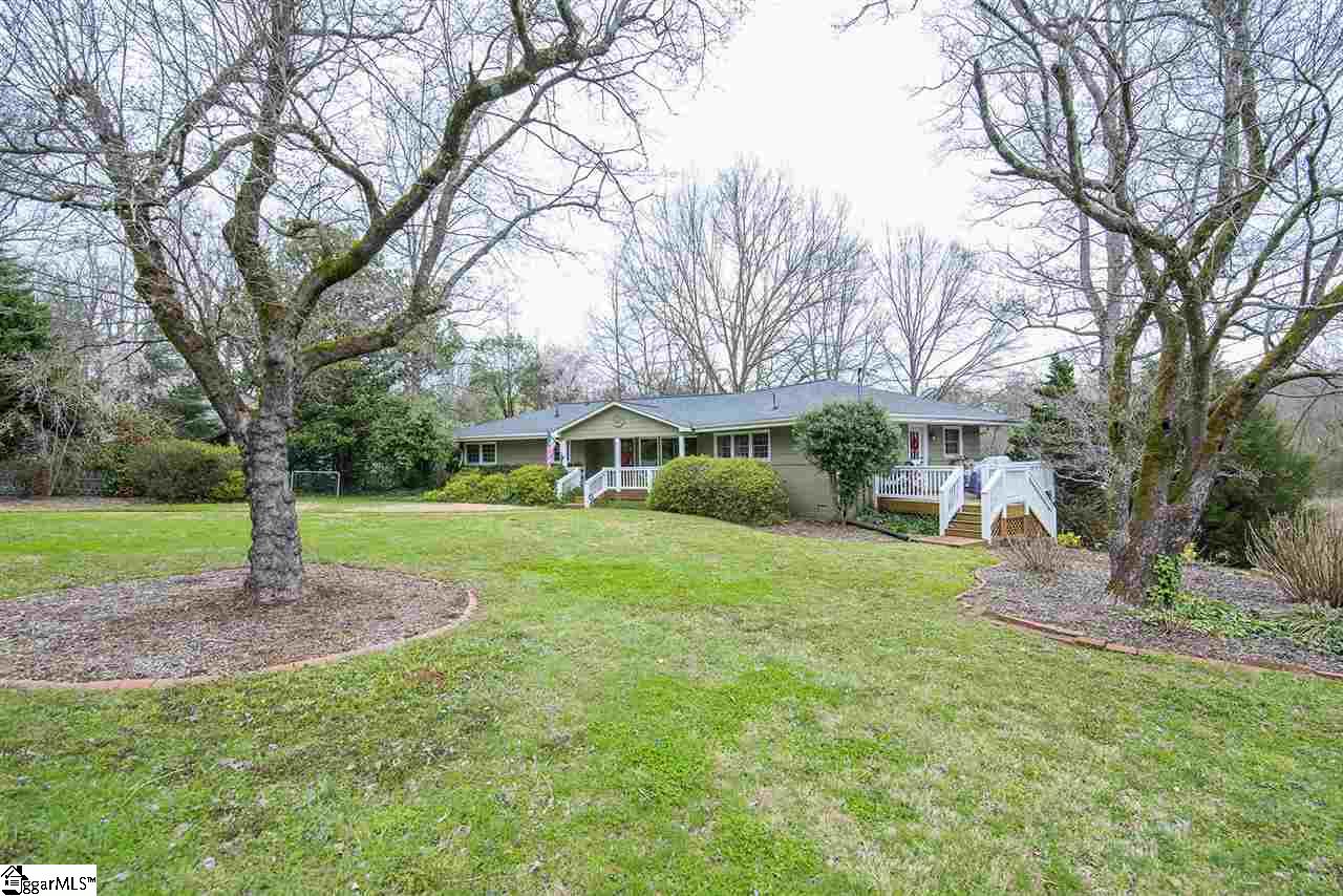 11 Hermitage Road Greenville, SC 29615 - Photo 15 of 19 Gallery Image 15