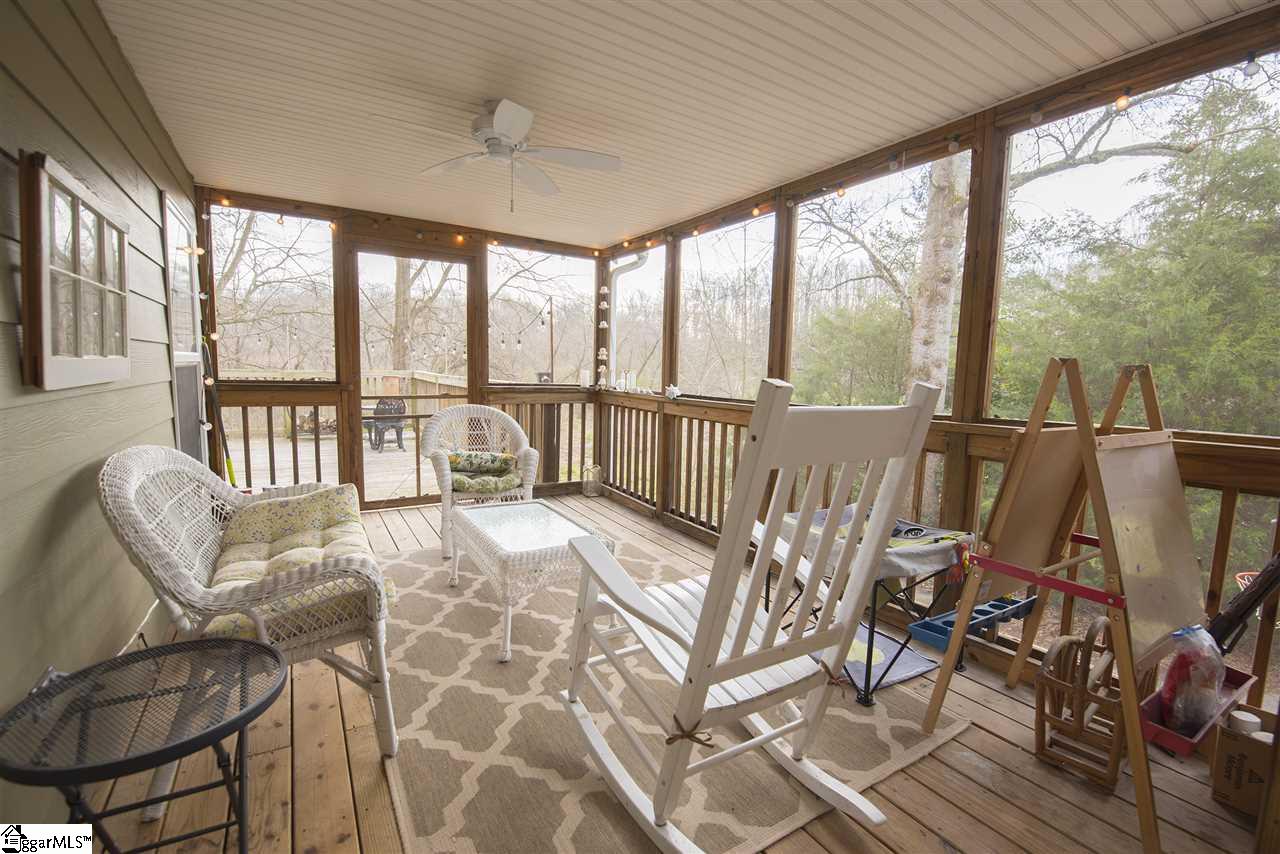 11 Hermitage Road Greenville, SC 29615 - Photo 5 of 19 Gallery Image 5