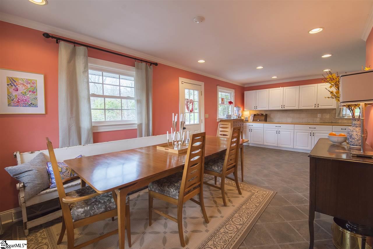 11 Hermitage Road Greenville, SC 29615 - Photo 8 of 19 Gallery Image 8