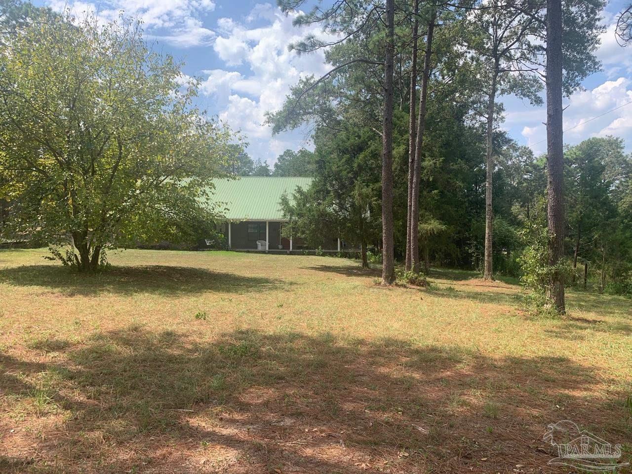 3717 Wilder Road Cantonment, FL 32533 - Photo 4 of 47 Gallery Image 4