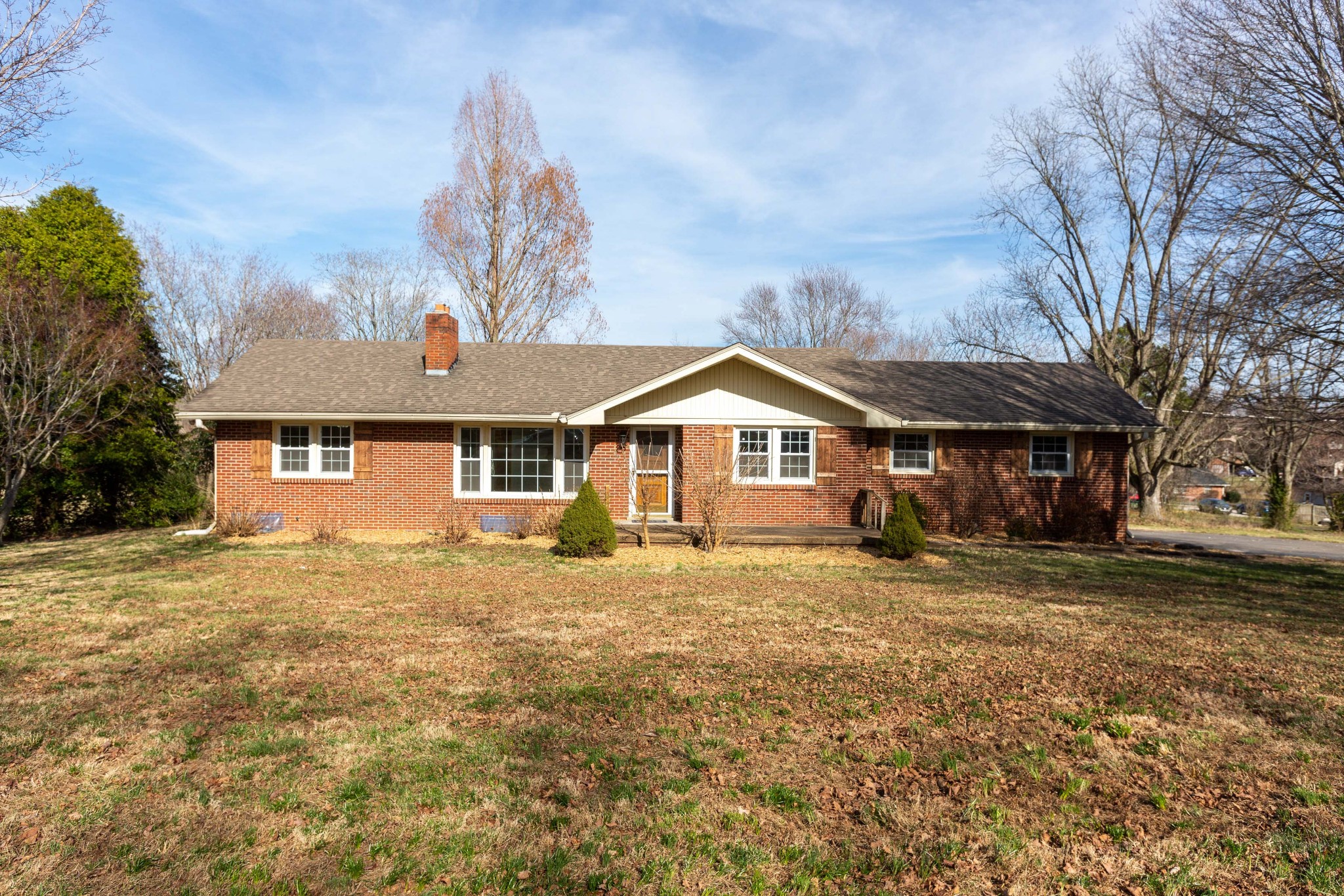 1067 Lawrence Lane Springfield, TN 37172 - Photo 1 of 40 Gallery Image 1