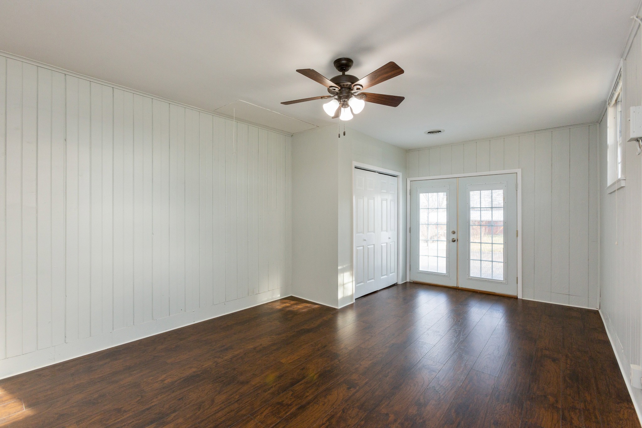 1067 Lawrence Lane Springfield, TN 37172 - Photo 12 of 40 Gallery Image 12