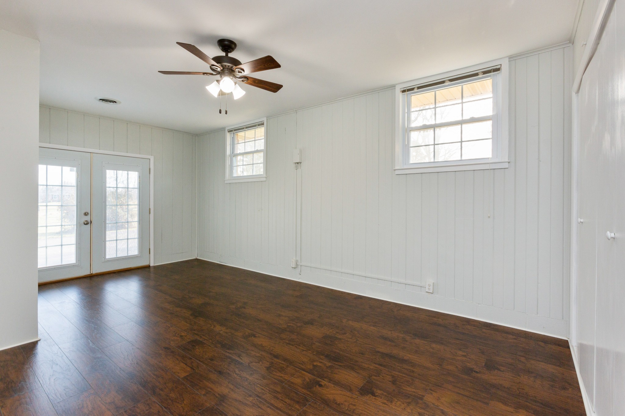 1067 Lawrence Lane Springfield, TN 37172 - Photo 13 of 40 Gallery Image 13