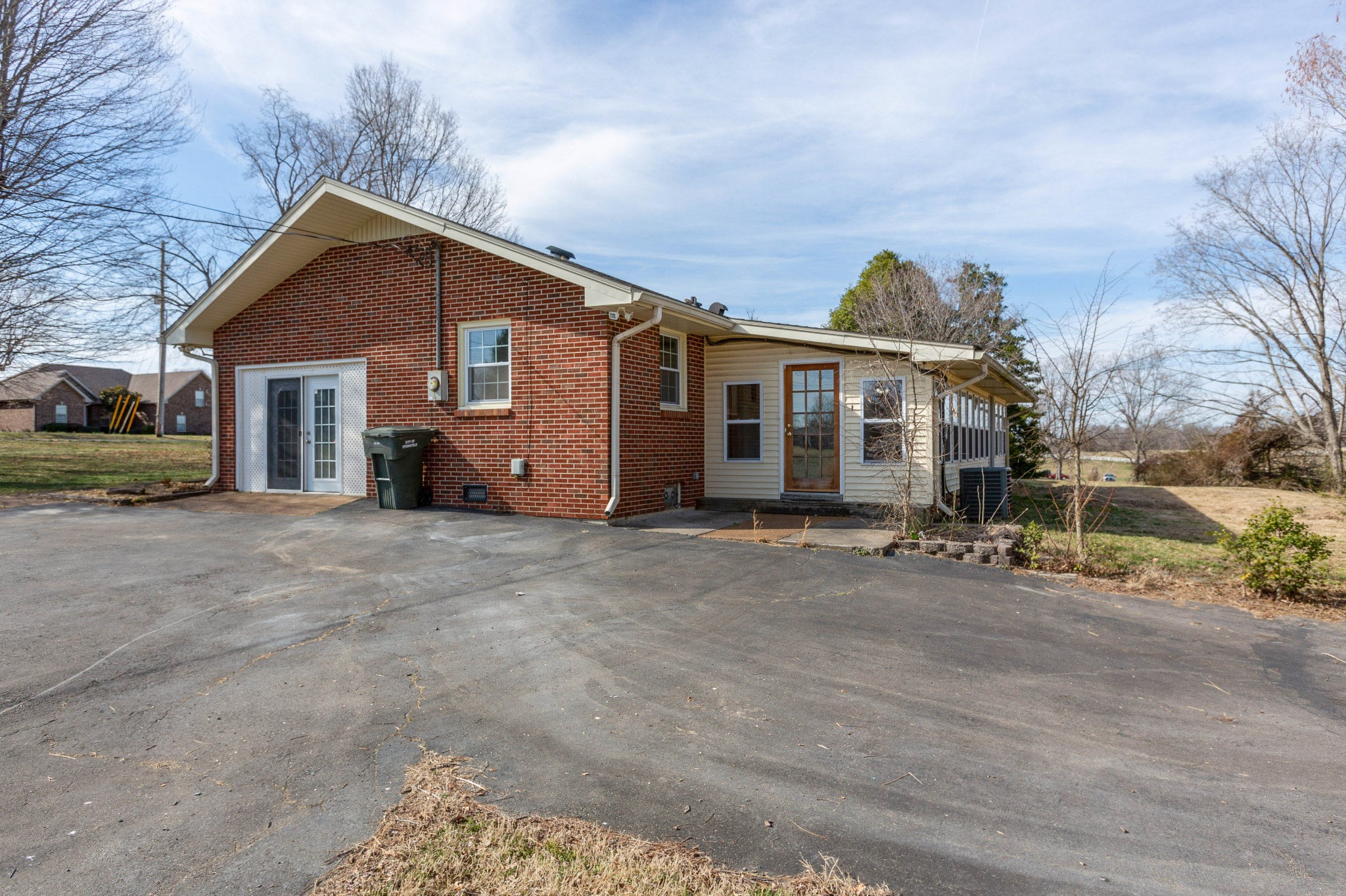 1067 Lawrence Lane Springfield, TN 37172 - Photo 35 of 40 Gallery Image 35