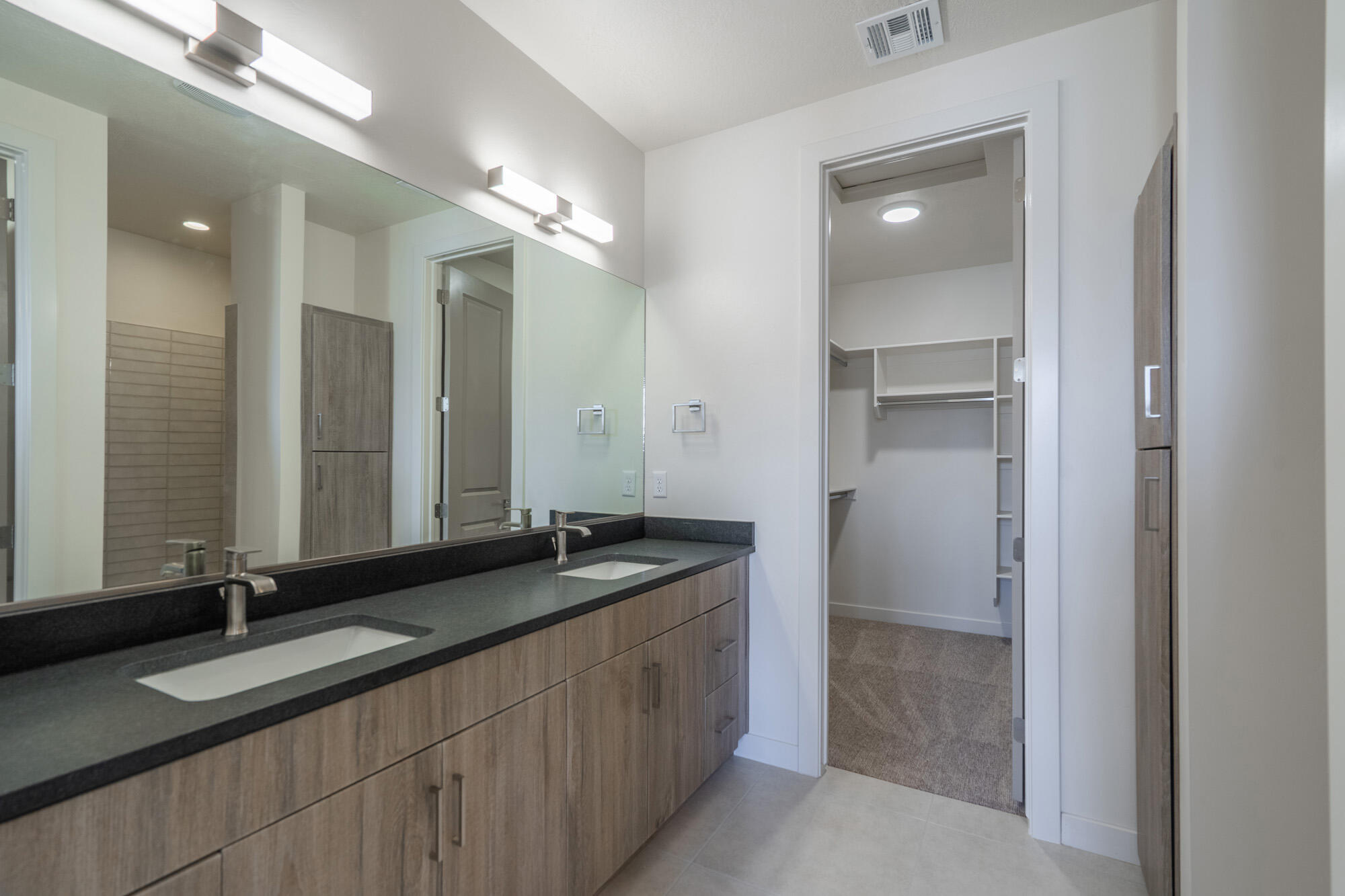 2936 West 570 North Hurricane, UT 84737 - Photo 61 of 82 Bathroom