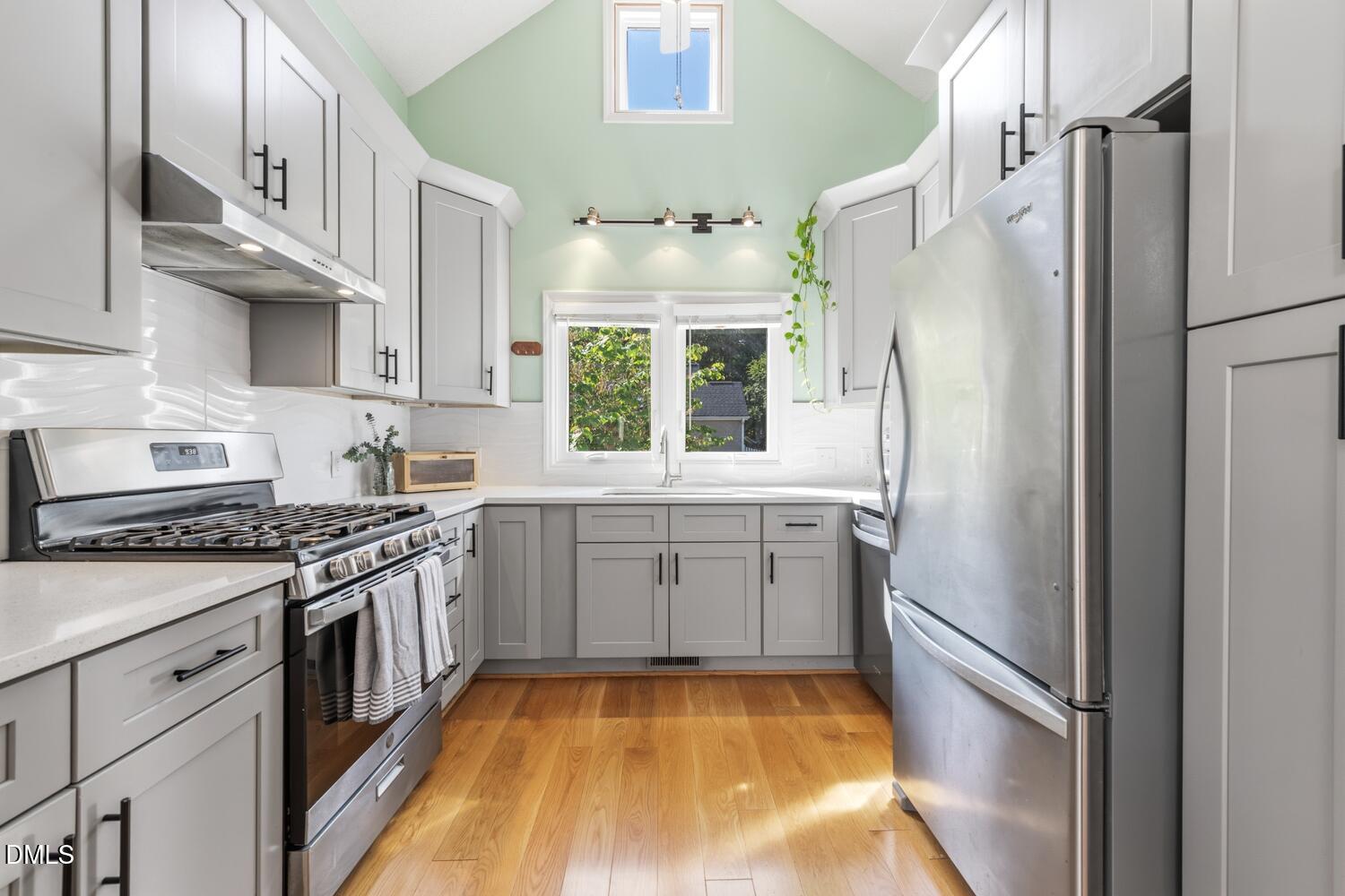 124 Legacy Lane Durham, NC 27713 - Photo 3 of 38 NCR_8142