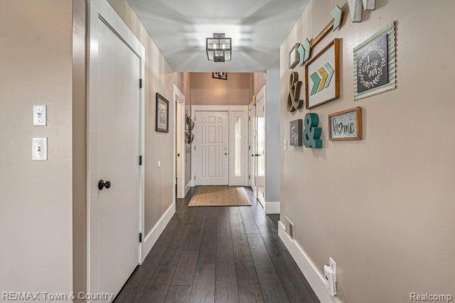 2070 South State Road Davison, MI 48423 - Photo 4 of 35 Gallery Image 4