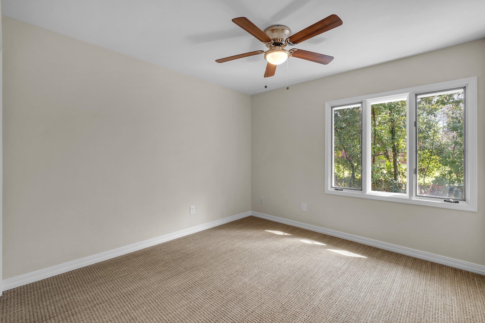 1904 Miccosukee Road, Unit 19B Tallahassee, FL 32308 - Photo 4 of 24
