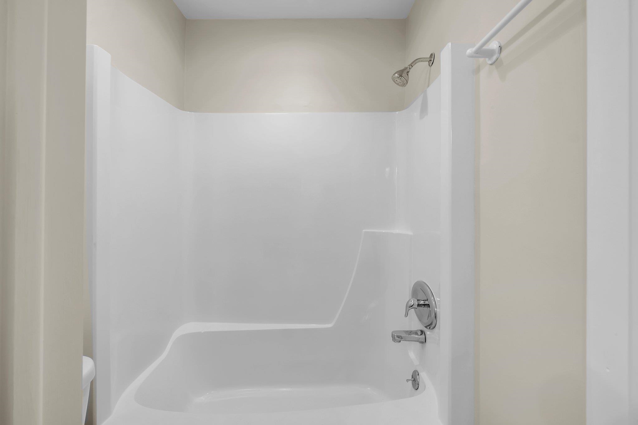 1904 Miccosukee Road, Unit 19B Tallahassee, FL 32308 - Photo 7 of 24