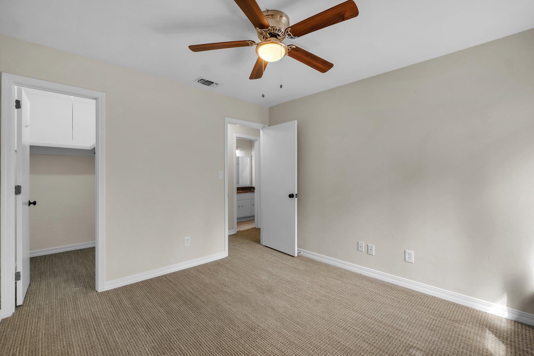 1904 Miccosukee Road, Unit 19B Tallahassee, FL 32308 - Photo 9 of 24