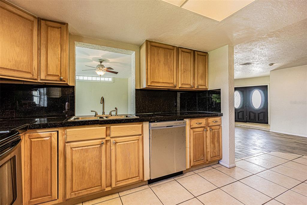 4149 Floramar Terrace New Port Richey, FL 34652 - Photo 13 of 32