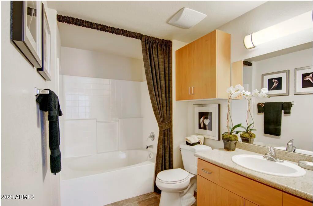 3825 West Anthem Way, Unit C1 Anthem, AZ 85086 - Photo 5 of 12 Bathroom