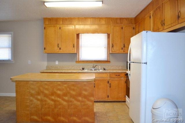 576-578 Conley Road Morganton, NC 28655 - Photo 8 of 16 Gallery Image 8