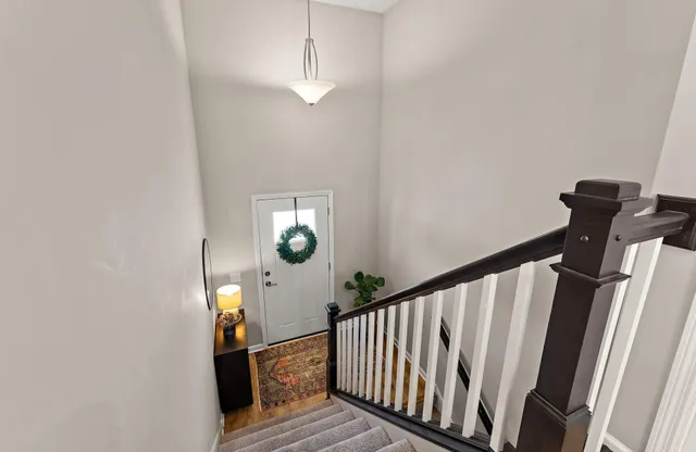 $425,000 | 7025 Huckleberry Drive, Excelsior, MN 55331