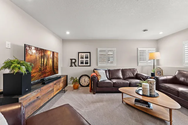 $425,000 | 7025 Huckleberry Drive, Excelsior, MN 55331