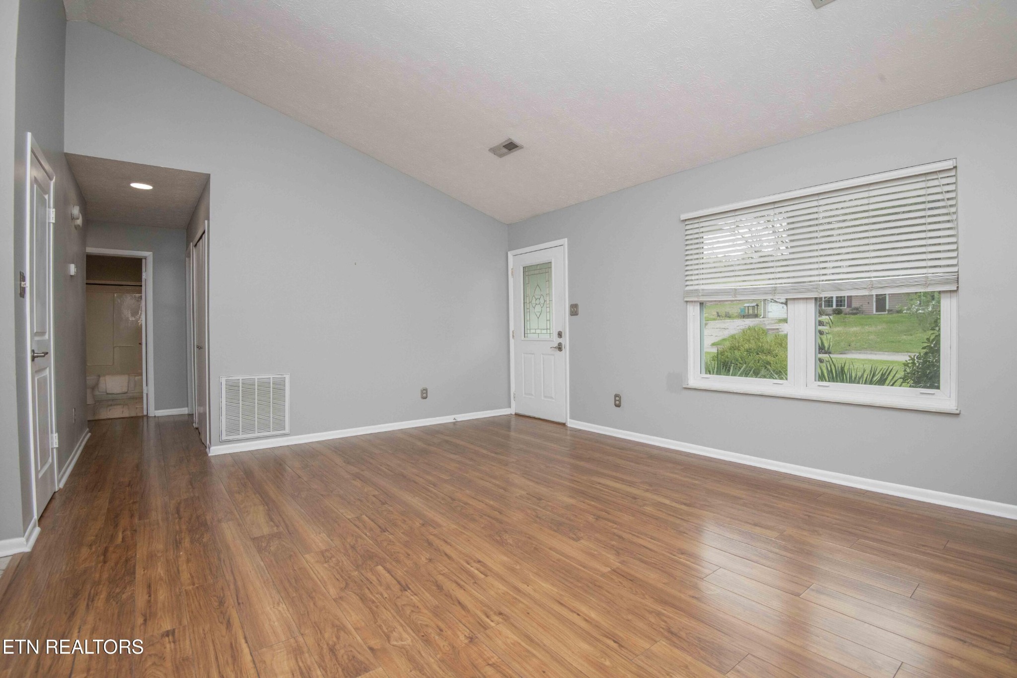 8809 Flintlock Road Knoxville, TN 37931 - Photo 5 of 37 Gallery Image 5