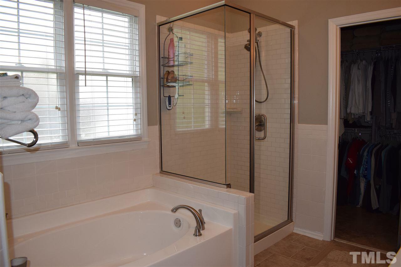 5200 Calverton Drive Raleigh, NC 27613 - Photo 14 of 25 Another view of the master bathroom.