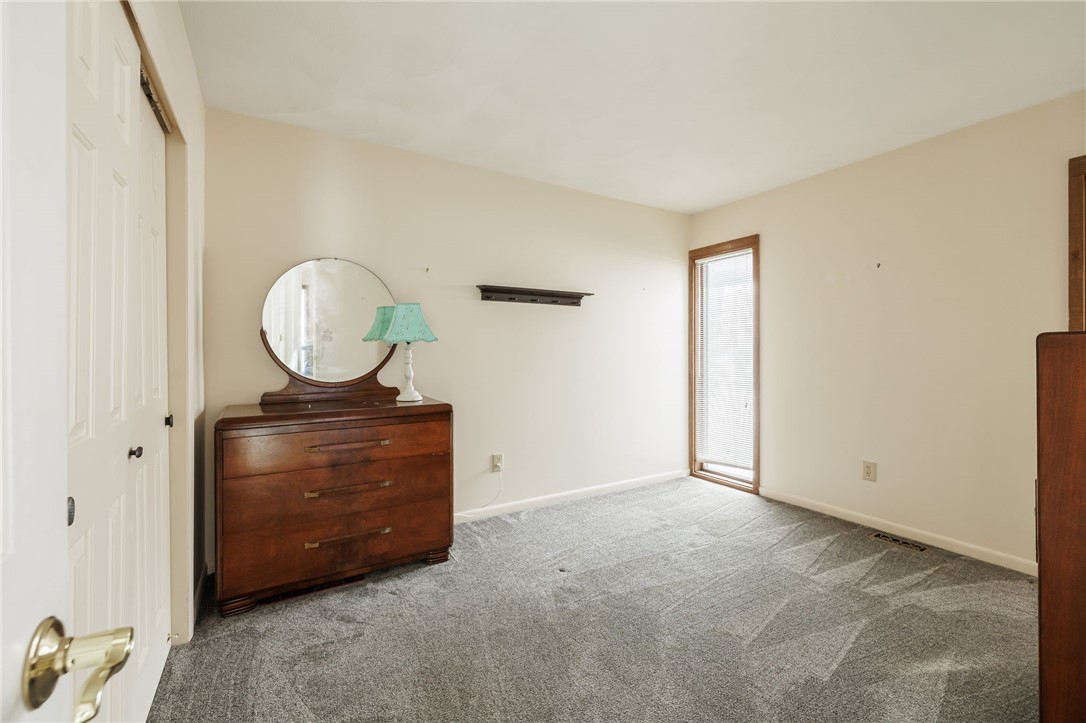 121 Hinkleyville Road Parma, NY 14559 - Photo 22 of 50