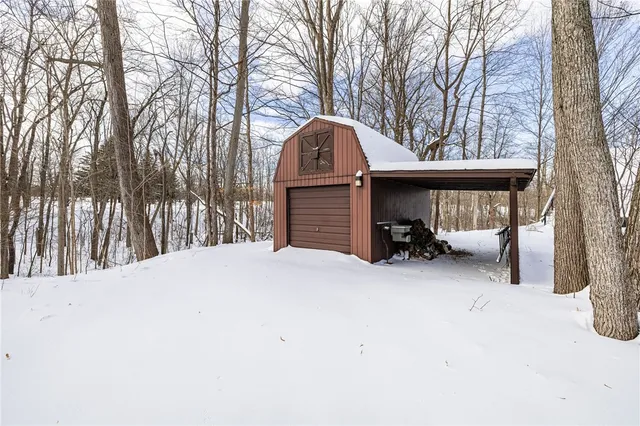 $359,900 | 121 Hinkleyville Road, Parma, NY 14559