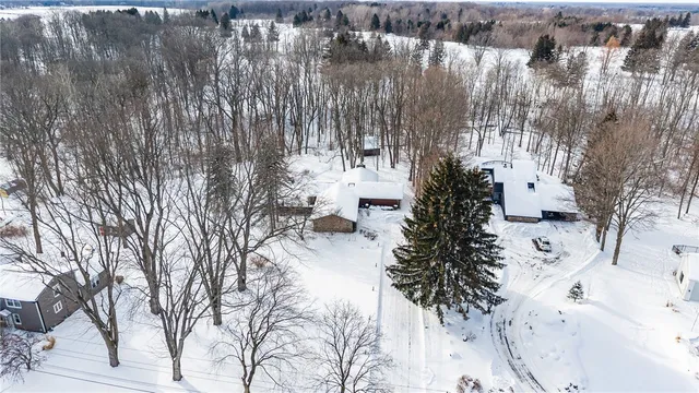 $359,900 | 121 Hinkleyville Road, Parma, NY 14559