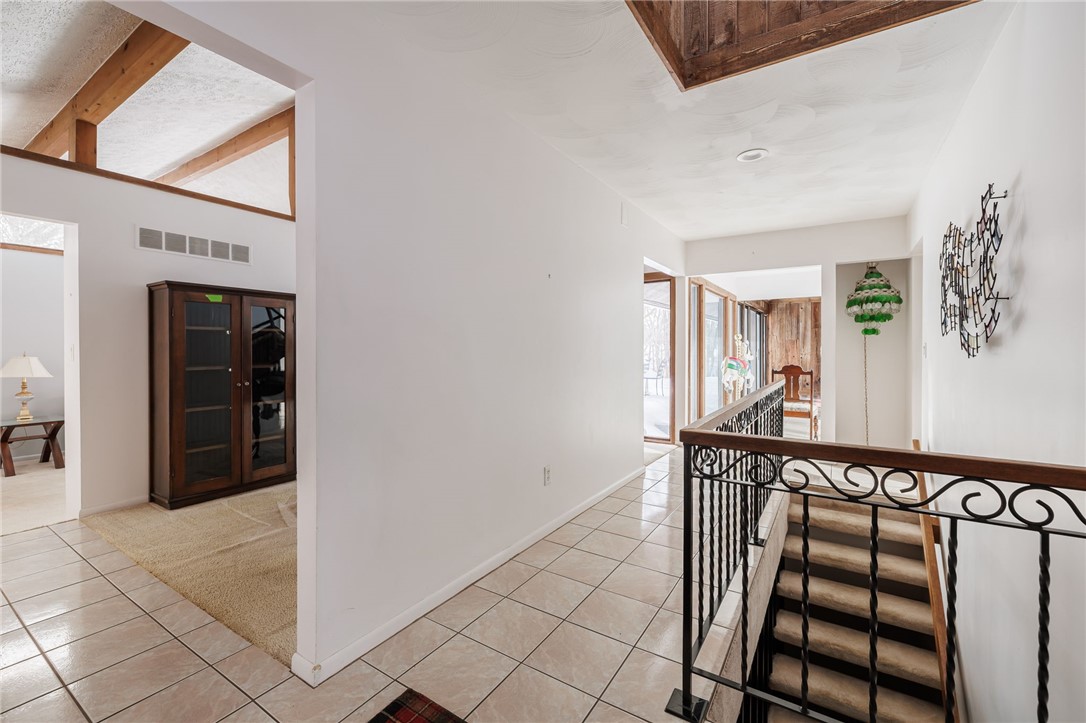 121 Hinkleyville Road Parma, NY 14559 - Photo 5 of 50