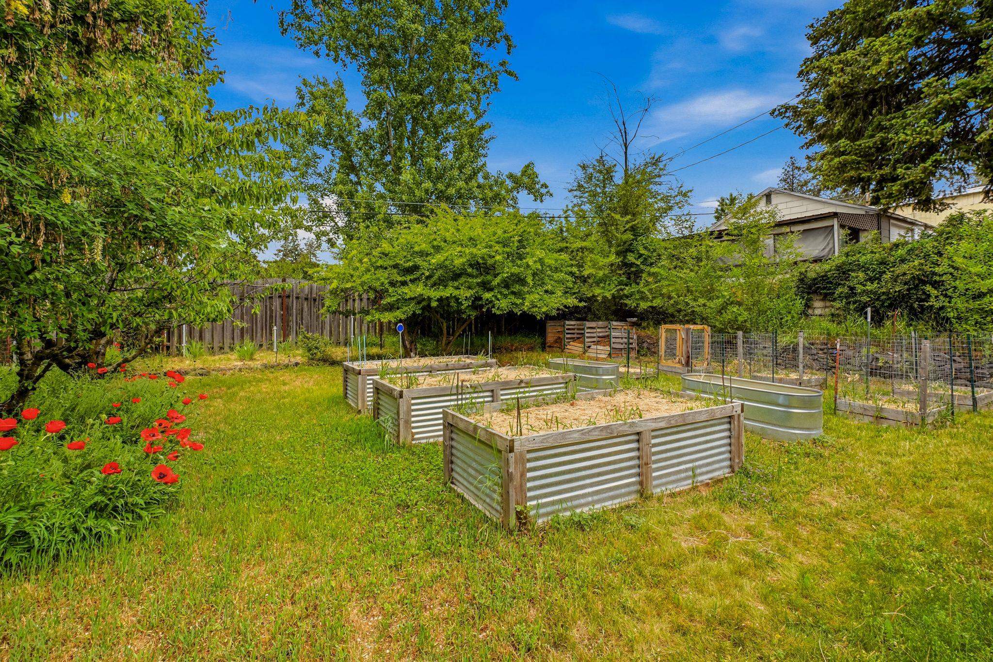 3418 West Queen Place Spokane, WA 99205 - Photo 38 of 44