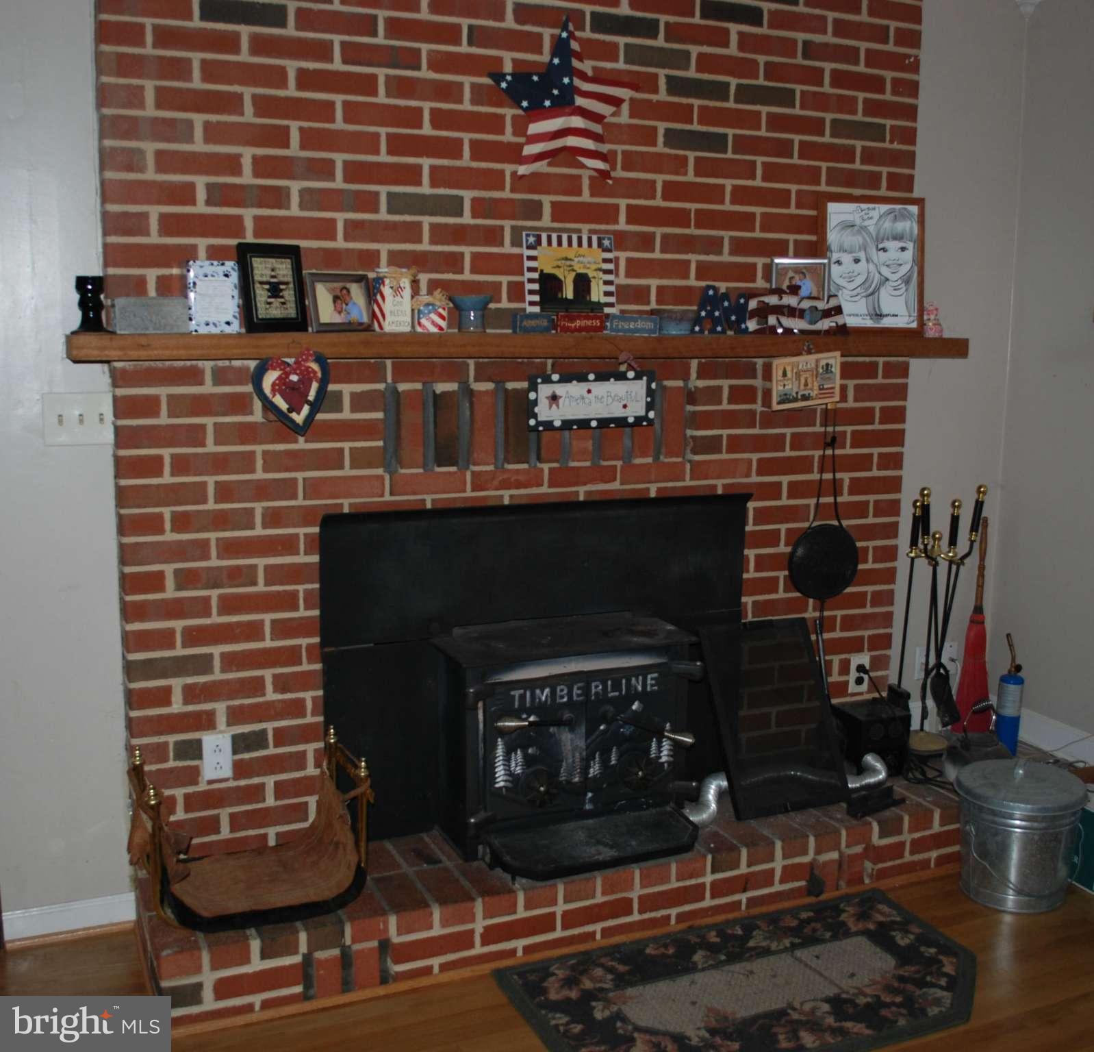 6843 Matthews Road Bryans Road, MD 20616 - Photo 7 of 16 Interior (General)