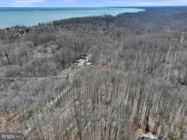 $74,000 | 4105 Crest Drive, Prince Frederick, MD 20678