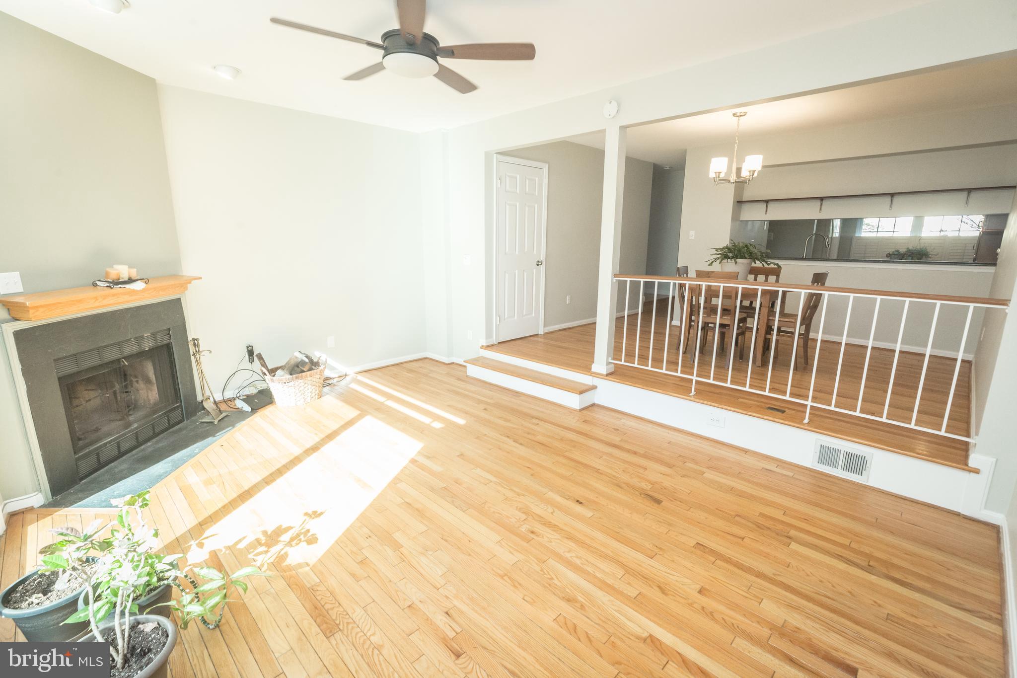 2005 Lyttonsville Road Silver Spring, MD 20910 - Photo 16 of 64 spacious living area