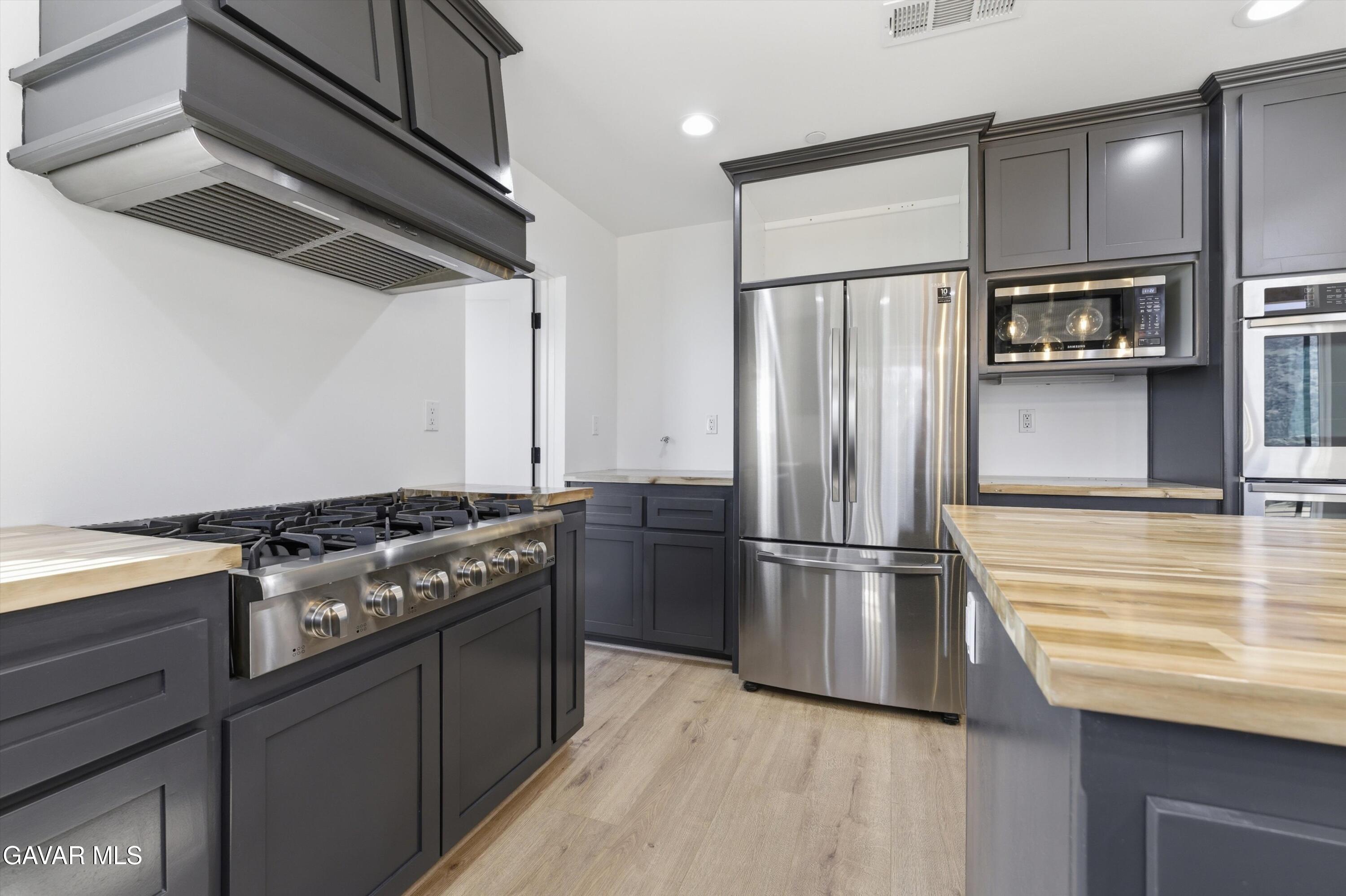 28460 Ridgeview Court Tehachapi, CA 93561 - Photo 16 of 66 35-JYP05339
