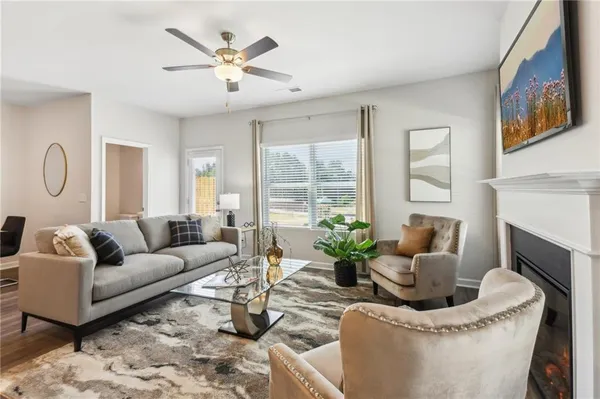 $2,400 | 135 Stanchion Dr Union, Union City, GA 30291