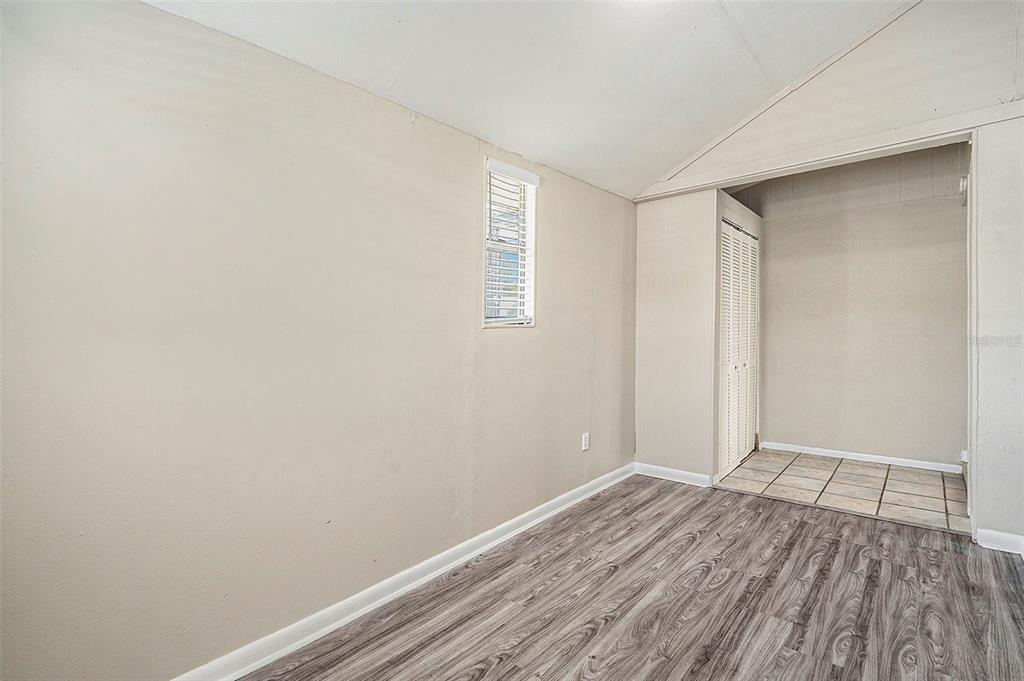 8409 Yearling Lane New Port Richey, FL 34653 - Photo 13 of 27 Gallery Image 13