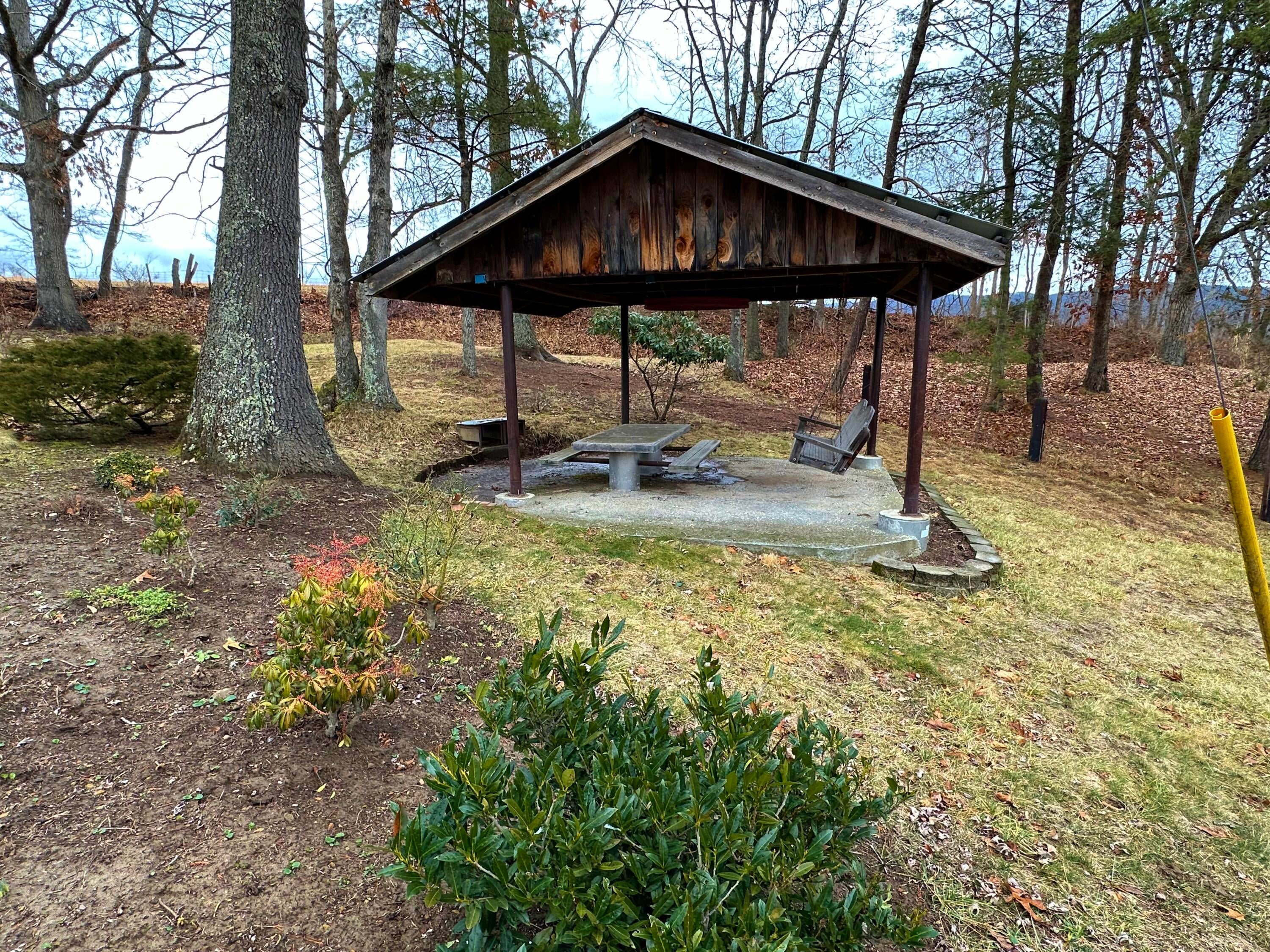 1410 Stone House Road Caldwell, WV 24925 - Photo 27 of 28 Gallery Image 27