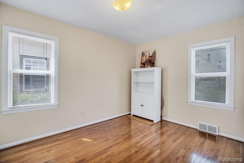 2607 South Rochester Road Royal Oak, MI 48073 - Photo 10 of 22 960A2507.jpg