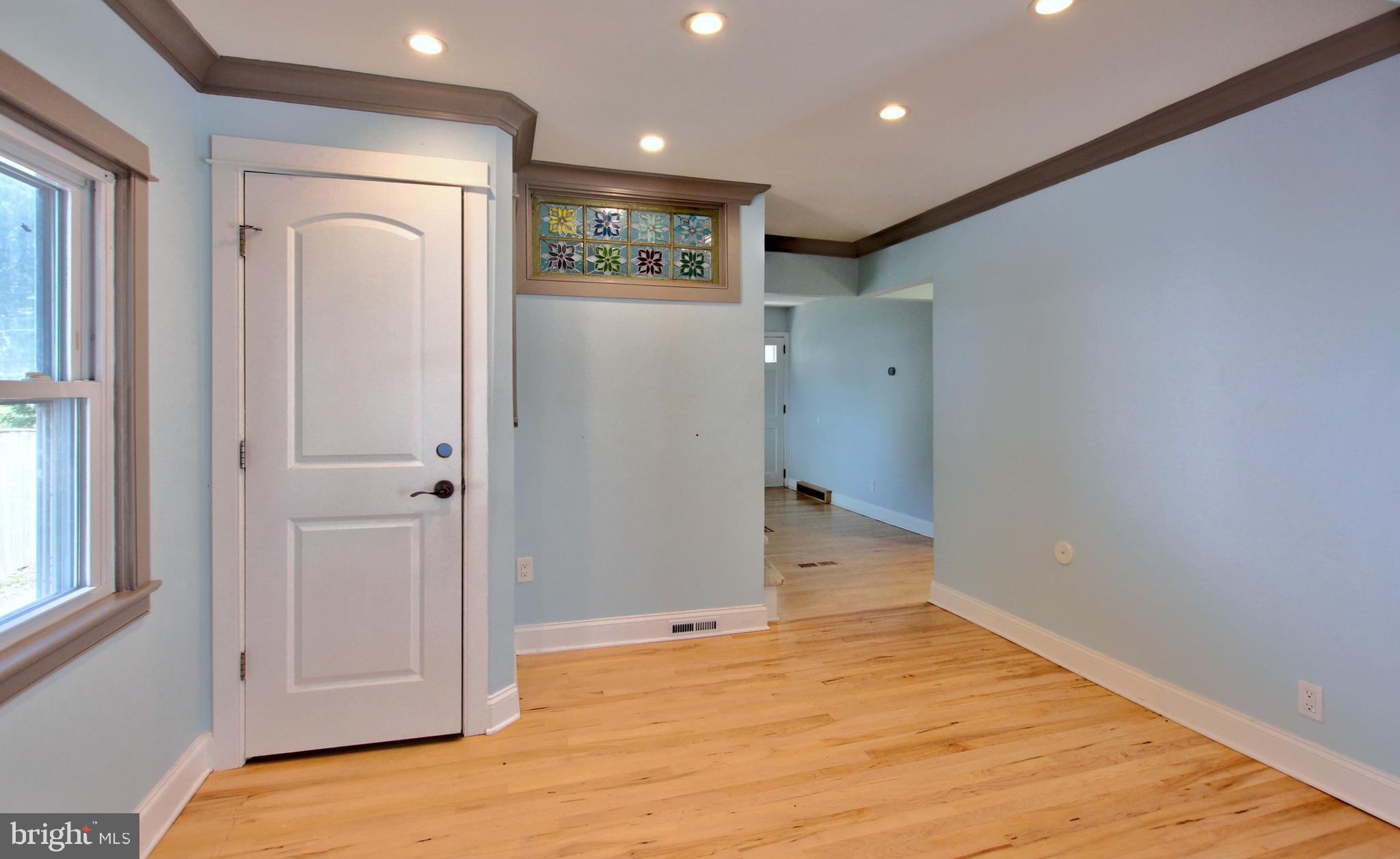 11808 Goodloe Road Silver Spring, MD 20906 - Photo 12 of 57 Dining room