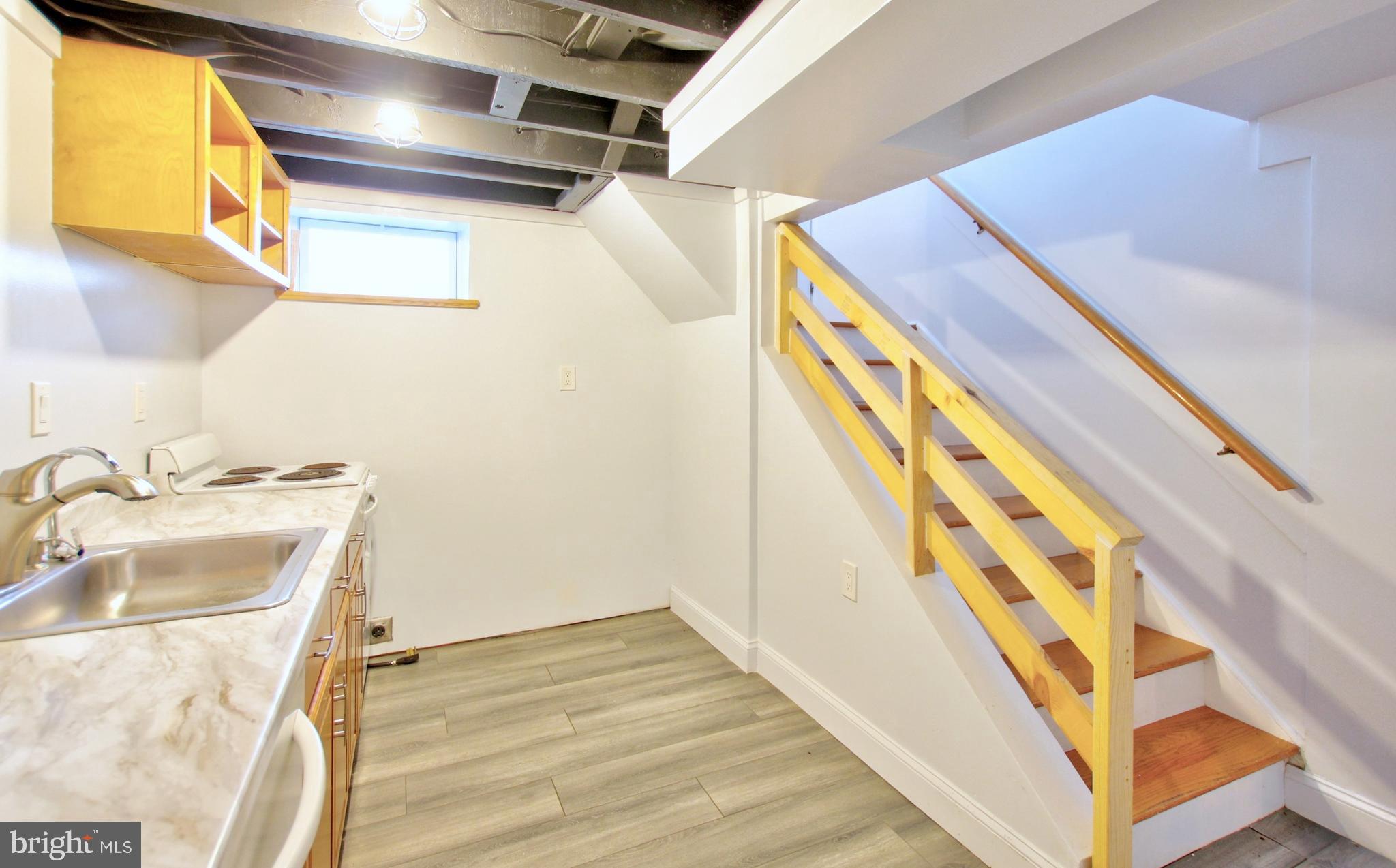 11808 Goodloe Road Silver Spring, MD 20906 - Photo 33 of 57 a view of an entryway
