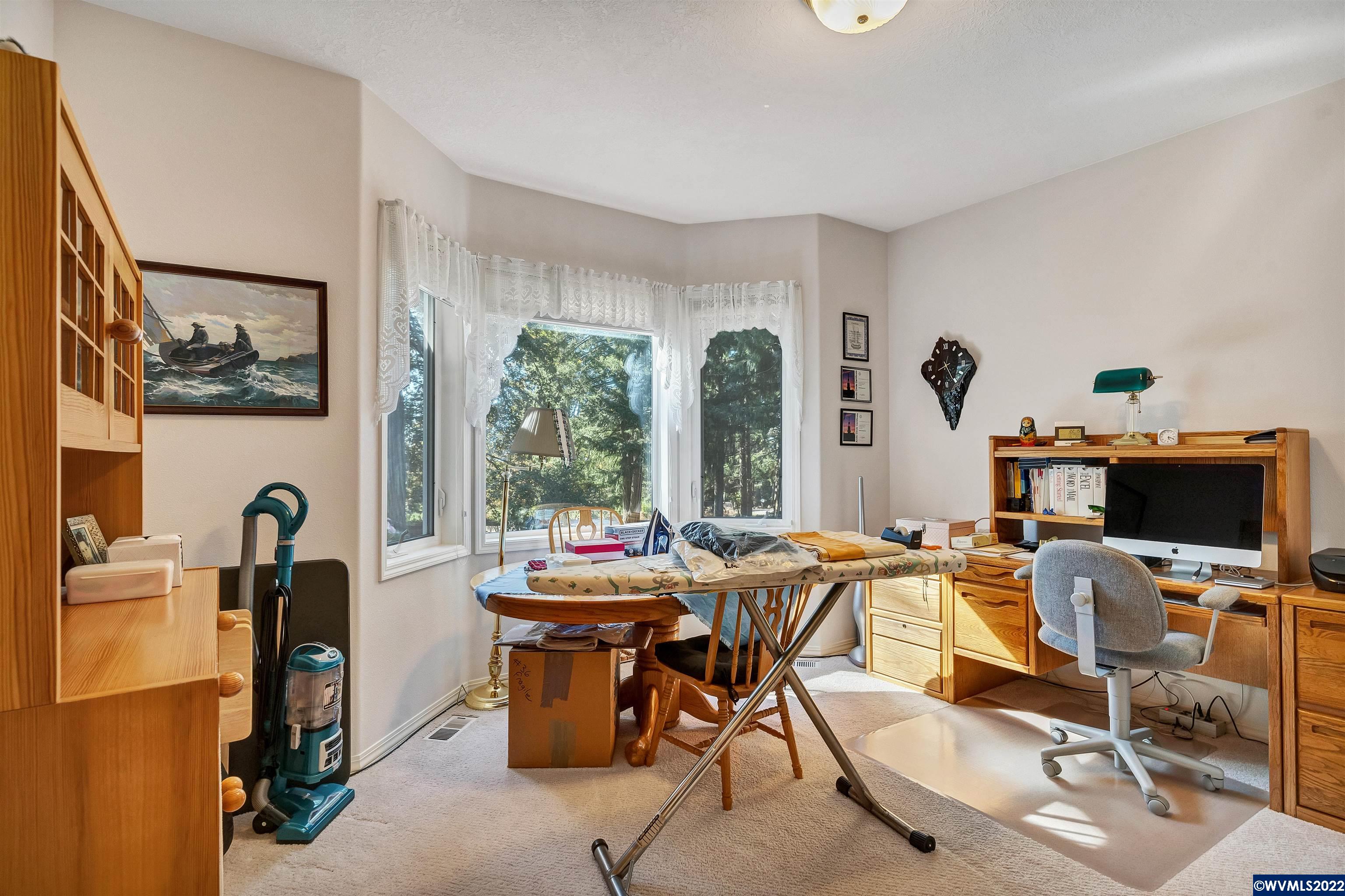 4434 Forest Ridge Road Northeast Silverton, OR 97381 - Photo 31 of 42 Gallery Image 31