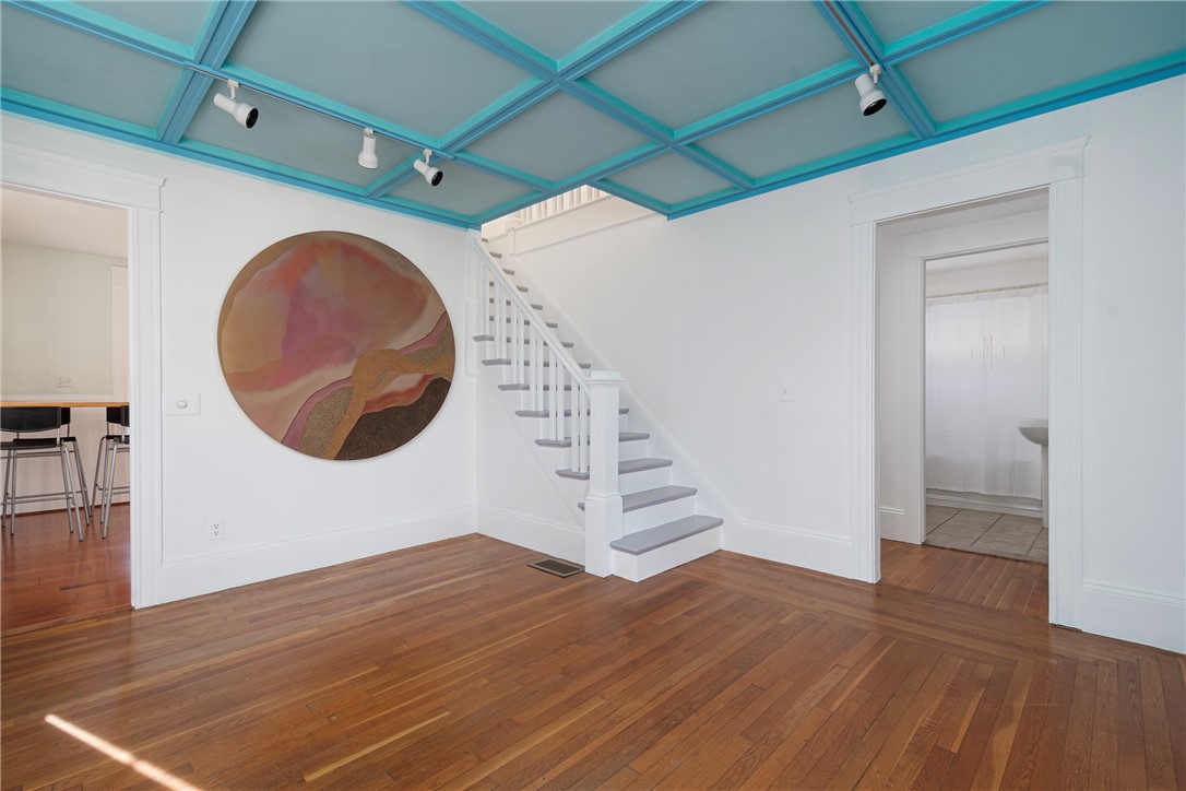 33 Evergreen Street Providence, RI 02906 - Photo 15 of 47