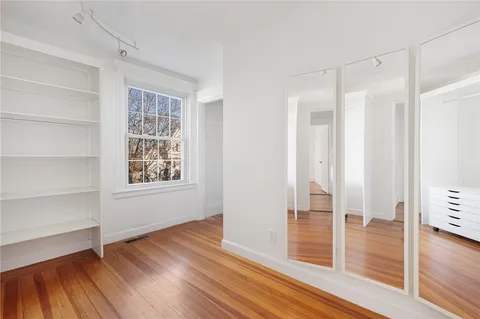 $575,000 | 33 Evergreen Street, Providence, RI 02906