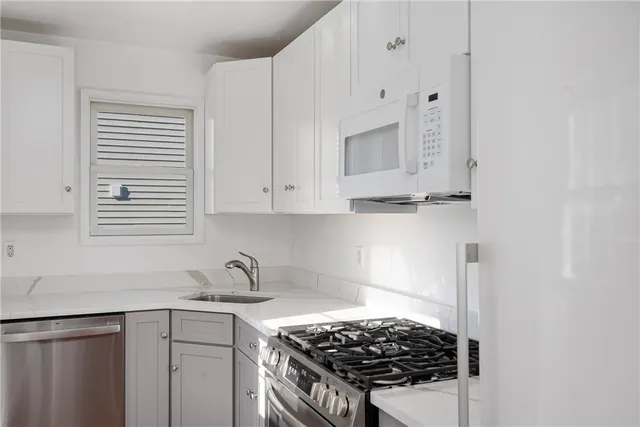 $555,000 | 33 Evergreen Street, Providence, RI 02906