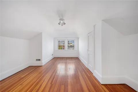 $575,000 | 33 Evergreen Street, Providence, RI 02906