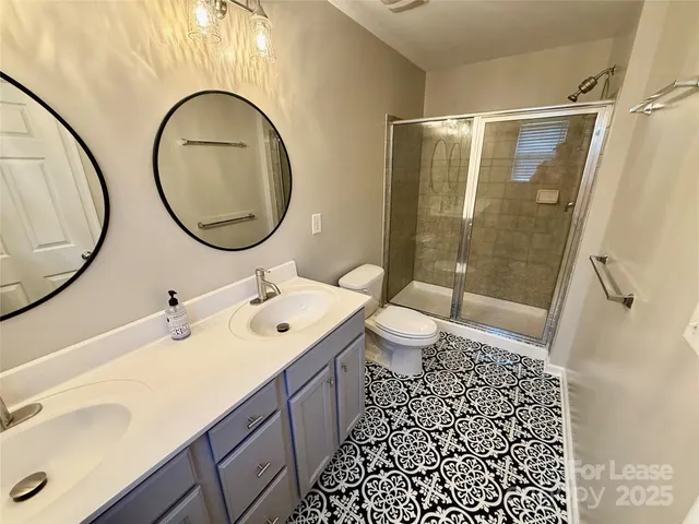 $2,650 | 237 North Irwin Avenue, Charlotte, NC 28202