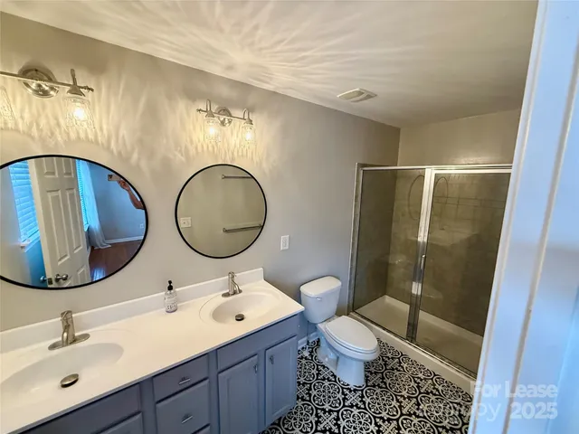 $2,650 | 237 North Irwin Avenue, Charlotte, NC 28202